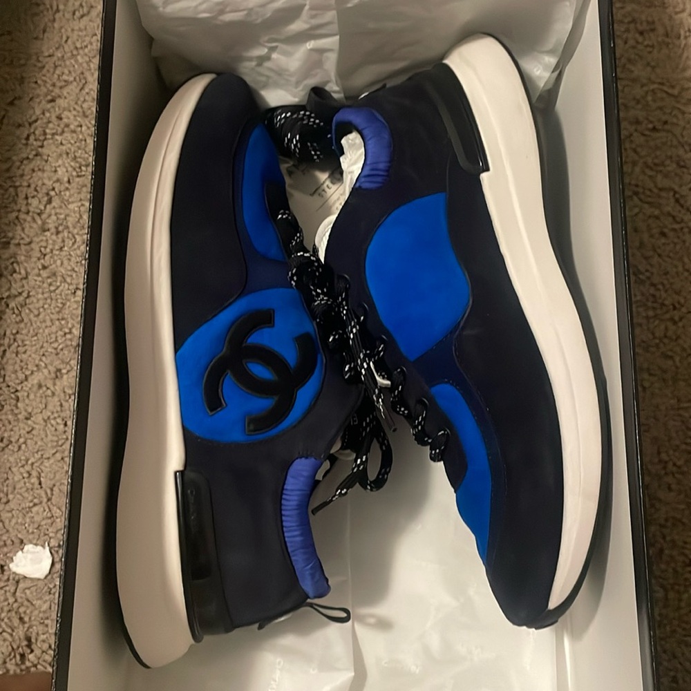 Chanel sneakers size 44EU 10US (fit more like a 9)